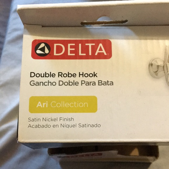 BNWT double robe hook - Picture 4 of 4